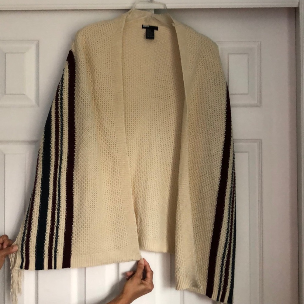 Sleeveless Knit Throw-over